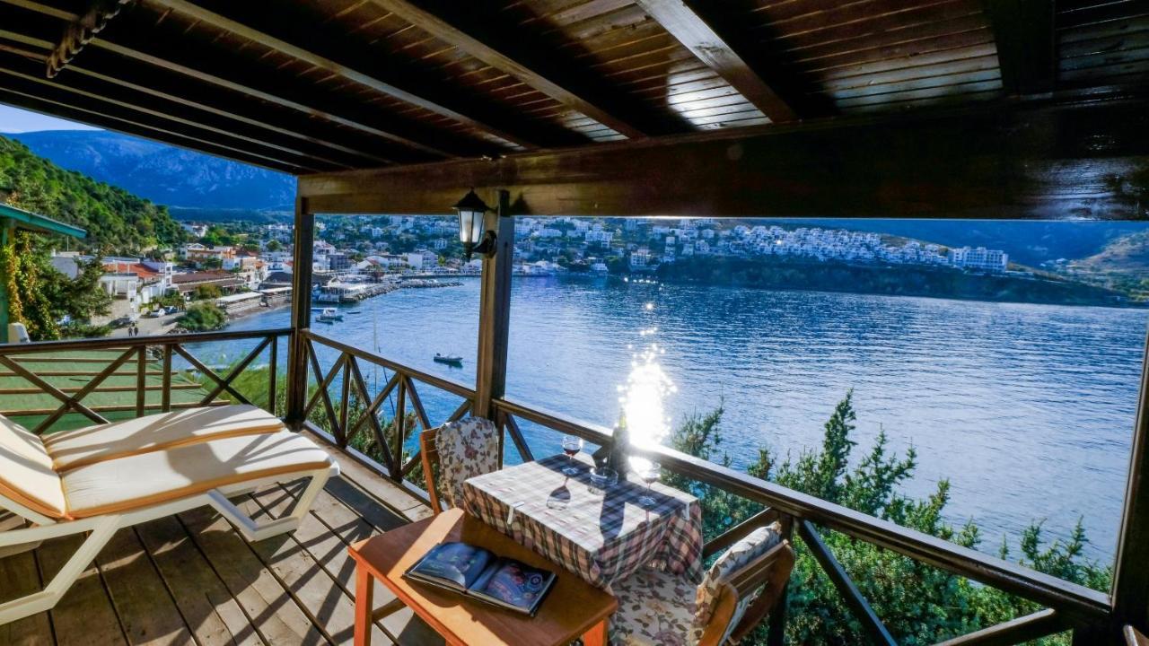 Teras butik apart Karaburun  Luaran gambar